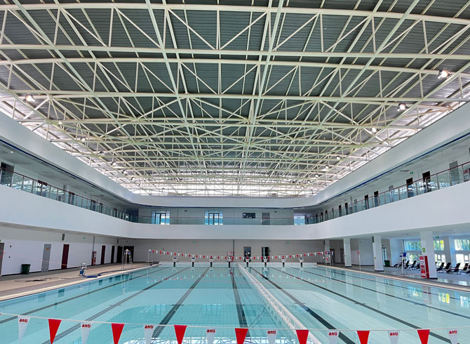 青海省貴德縣全民健身中心游泳館、群眾文化體育館